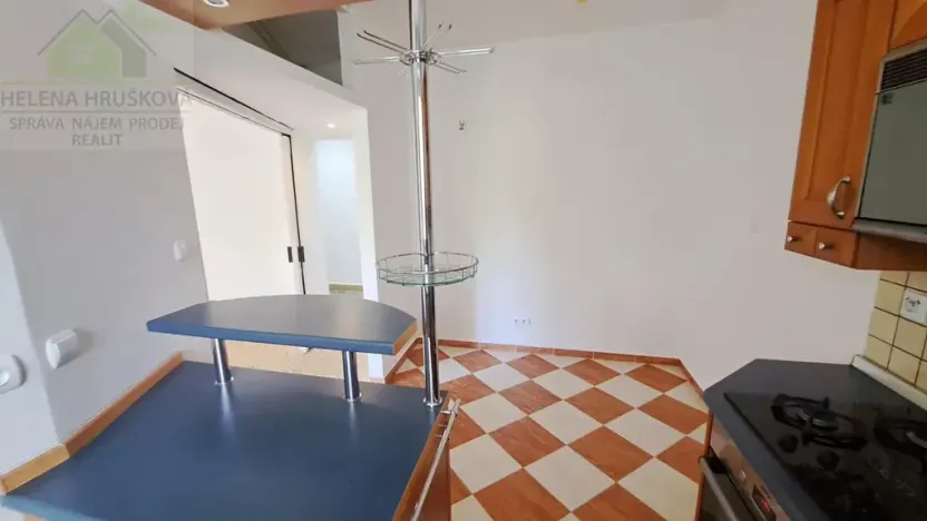 Pronájem bytu 3+1, Ostrava, Alšovo náměstí, 72 m2