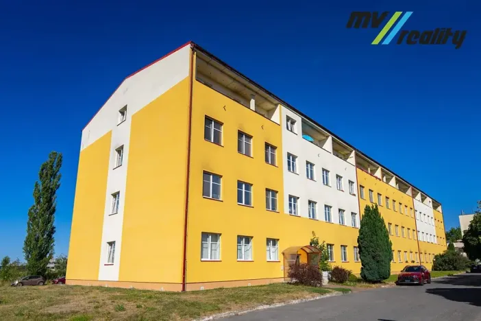 Prodej bytu 3+1, Milovice, Topolová, 77 m2