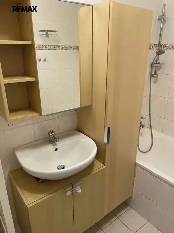 Pronájem bytu 2+kk, Praha - Motol, Brdlíkova, 66 m2
