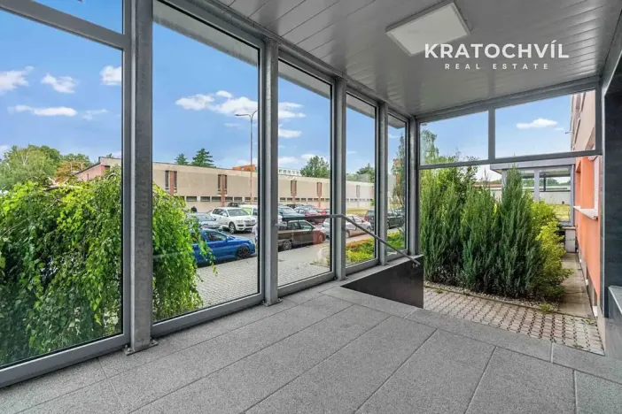 Prodej bytu 3+kk, Kladno, Jerevanská, 68 m2