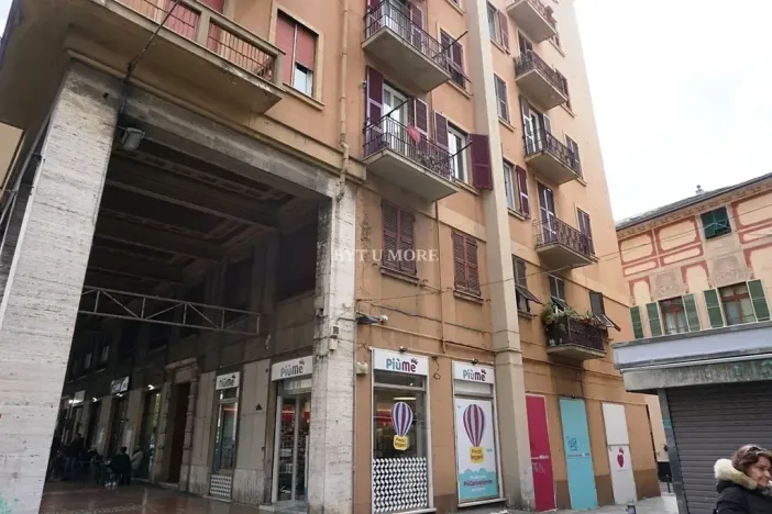 Prodej bytu 3+1, Janov, Itálie, Via Antonio Cantore, 75 m2