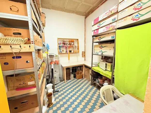 Pronájem obchodního prostoru, Hostivice, Čsl. armády, 38 m2