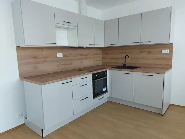 Pronájem bytu 2+kk, Hodonín, Národní třída, 59 m2