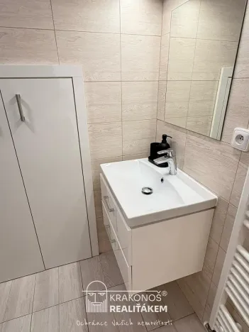 Pronájem bytu 2+kk, Hranice - Hranice I-Město, Pernštejnské náměstí, 53 m2