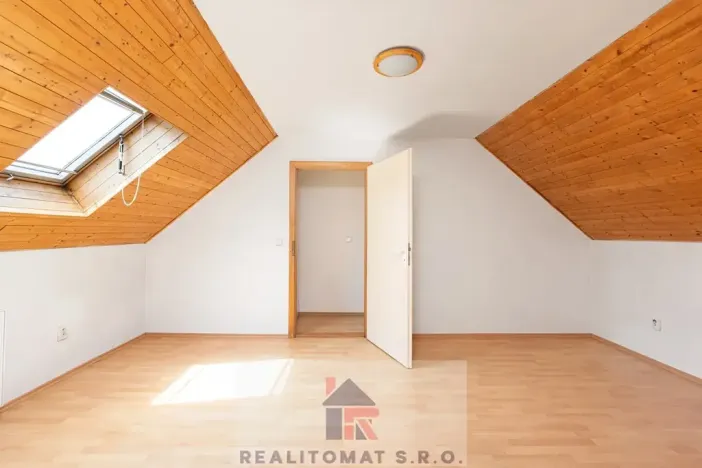 Prodej rodinného domu, Kounice, 130 m2