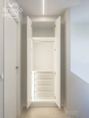 Prodej bytu 3+kk, Denia, Alicante, Španělsko, 84 m2