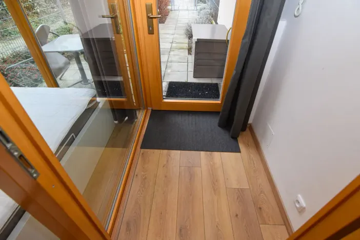 Pronájem bytu 1+kk, Praha - Žižkov, Štítného, 34 m2