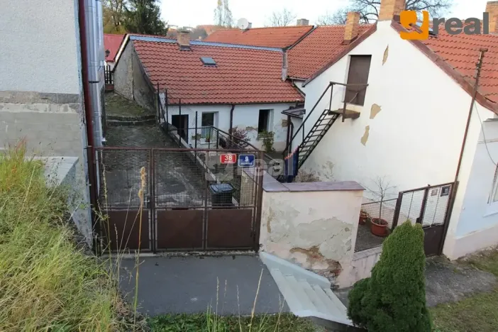 Prodej rodinného domu, Praha - Hrdlořezy, Hrdlořezská, 210 m2