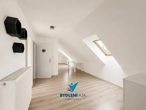 Pronájem bytu 1+kk, Dubí, Lidická, 86 m2