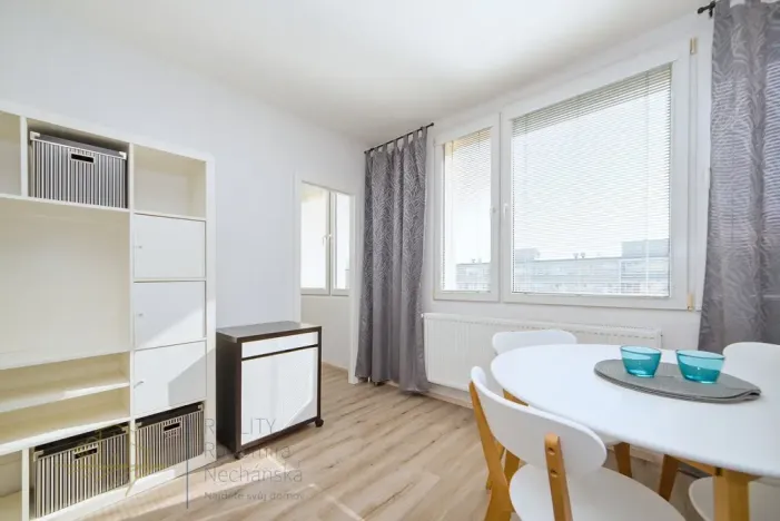 Pronájem bytu 1+1, Praha - Střížkov, Rumburská, 27 m2