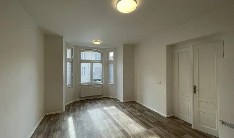 Pronájem bytu 3+kk, Praha, Bubenečská, 80 m2