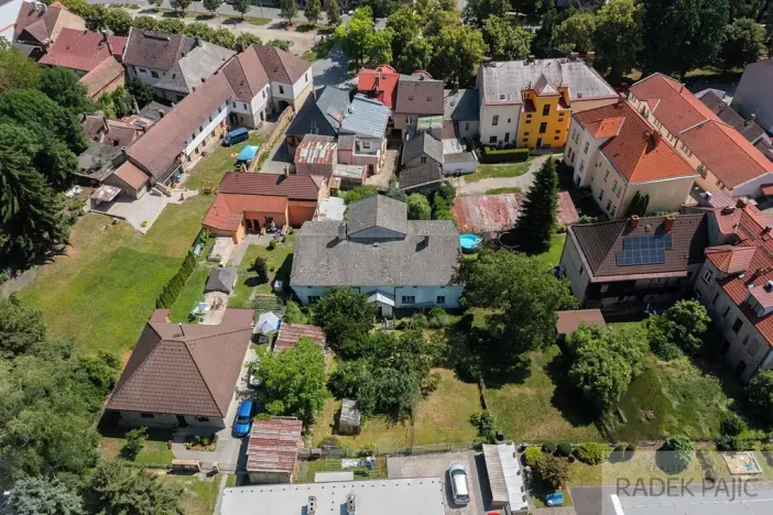 Prodej rodinného domu, Dobrovice, Palackého náměstí, 218 m2