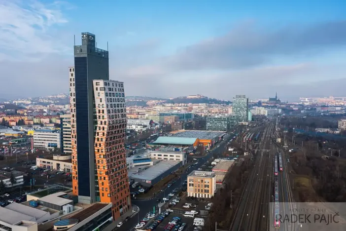 Prodej kanceláře, Brno, Pražákova, 320 m2