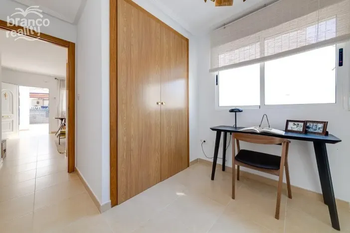 Prodej rodinného domu, San Fulgencio, Alicante, Španělsko, 109 m2