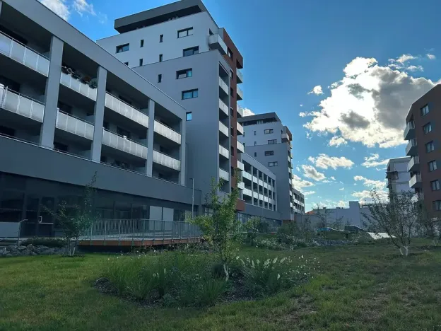Pronájem bytu 2+kk, Praha - Vysočany, Poděbradská, 57 m2