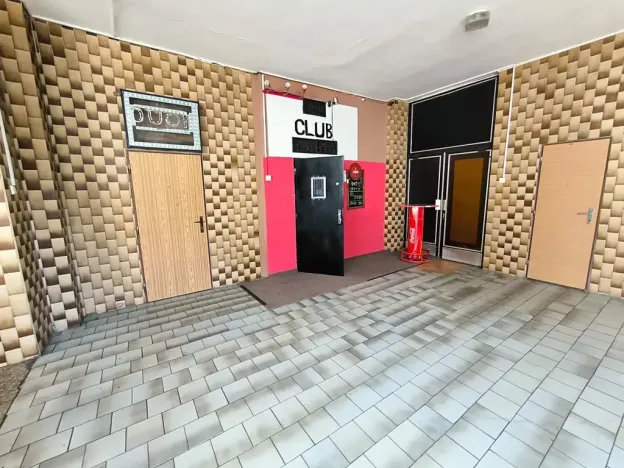 Pronájem restaurace, Ústí nad Labem, Seifertova, 160 m2