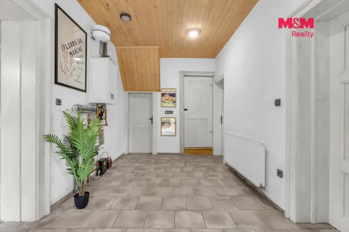 Prodej rodinného domu, Radim - Lháň, 180 m2