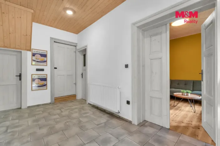 Prodej rodinného domu, Radim - Lháň, 180 m2