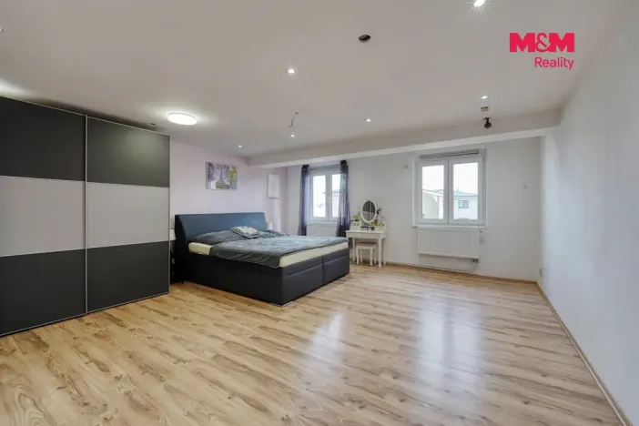 Prodej bytu 3+1, Heřmanova Huť - Vlkýš, Nádražní, 85 m2