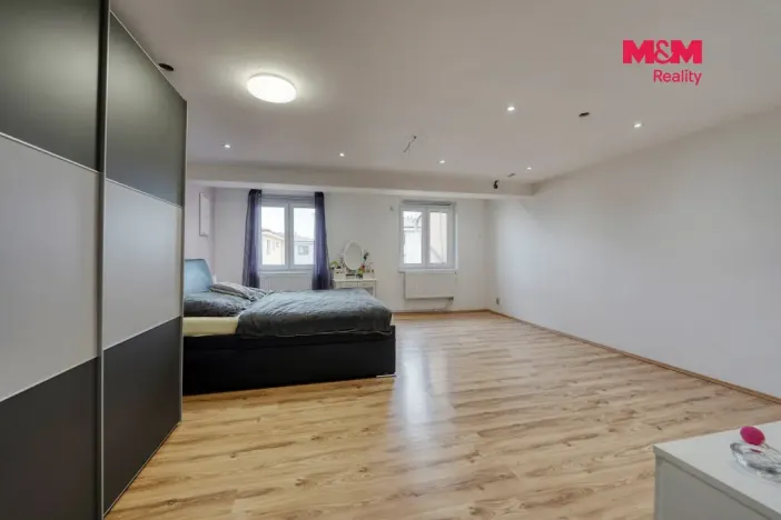 Prodej bytu 3+1, Heřmanova Huť - Vlkýš, Nádražní, 85 m2