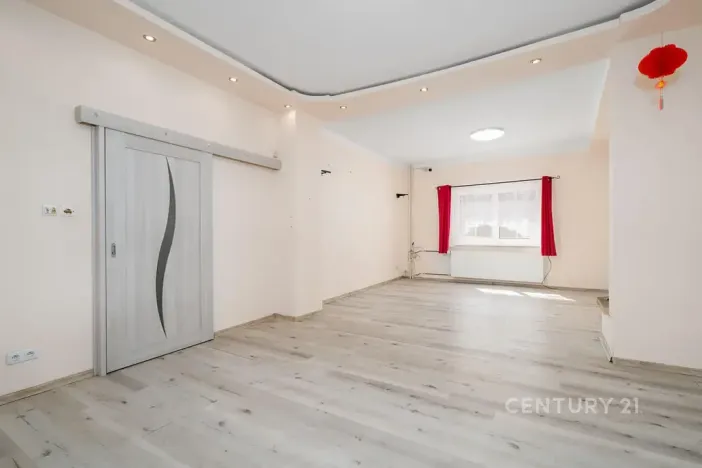 Prodej rodinného domu, Chlumec, Holubova, 241 m2