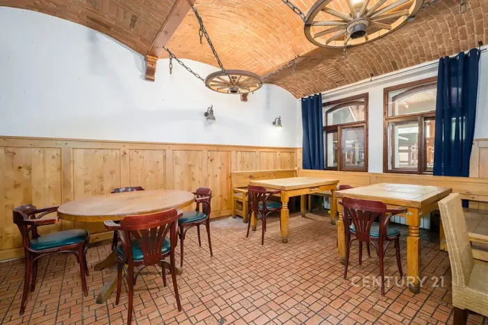 Pronájem restaurace, Ústí nad Labem, Palachova, 163 m2