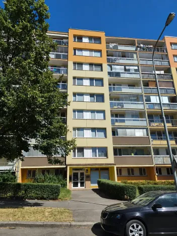 Prodej bytu 3+1, Praha - Modřany, Krouzova, 69 m2
