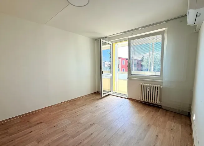 Pronájem bytu 1+1, Židlochovice, sídl. Družba, 35 m2