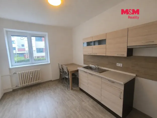 Pronájem bytu 1+1, Hradec Králové - Pražské Předměstí, Vocelova, 43 m2