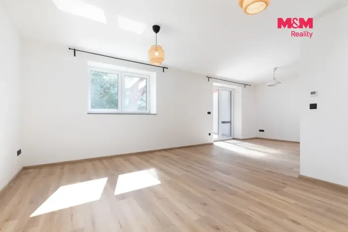 Prodej atypického bytu, Vendryně, 133 m2