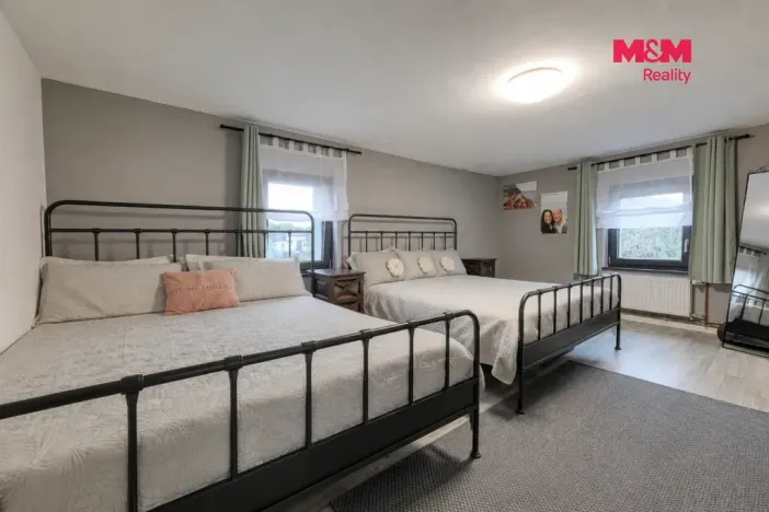 Prodej rodinného domu, Staré Sedlo, Sokolovská, 200 m2