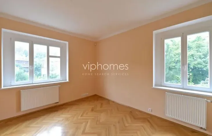Pronájem vily, Praha - Smíchov, 413 m2