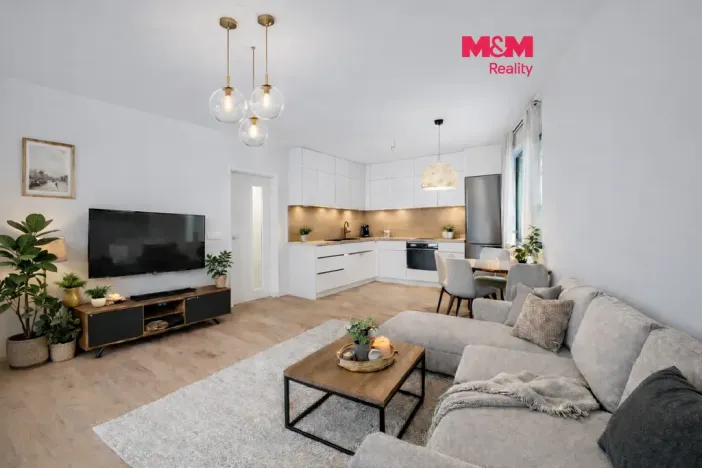 Prodej bytu 2+kk, Praha - Střížkov, Střížkovská, 70 m2