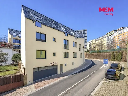 Prodej bytu 2+kk, Praha - Střížkov, Střížkovská, 70 m2
