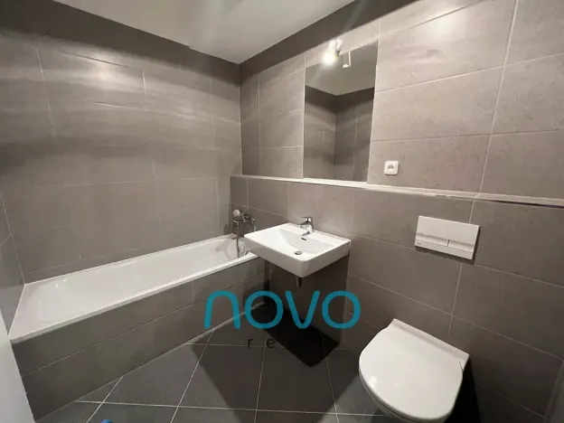 Pronájem bytu 1+kk, Praha, Stočesova, 34 m2