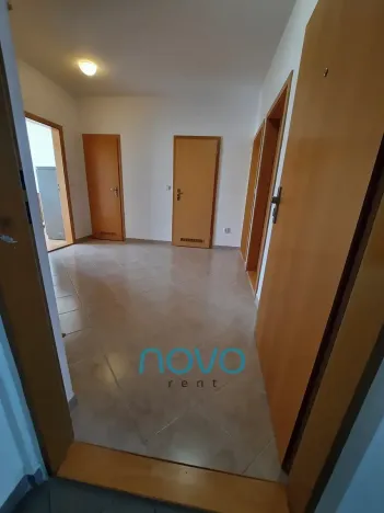 Pronájem bytu 3+kk, Praha - Kunratice, V Zeleném údolí, 73 m2