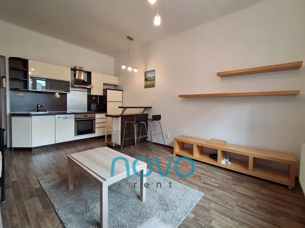 Pronájem bytu 2+kk, Praha - Strašnice, Černokostelecká, 47 m2
