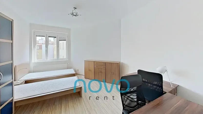 Pronájem bytu 2+kk, Praha - Strašnice, Černokostelecká, 47 m2
