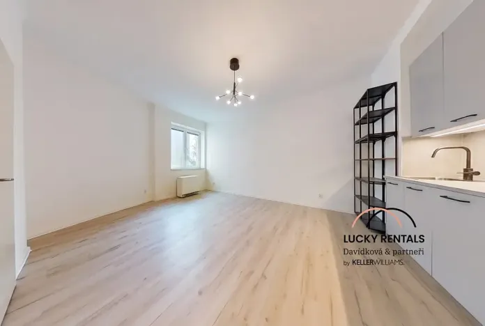 Pronájem bytu 1+kk, Praha - Strašnice, Na hroudě, 27 m2