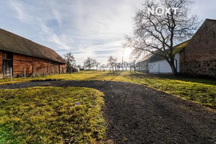 Prodej pozemku pro bydlení, Nové Mitrovice, 1882 m2