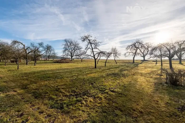 Prodej pozemku pro bydlení, Nové Mitrovice, 1882 m2