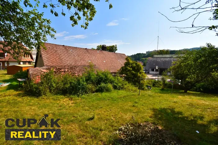 Prodej pozemku pro bydlení, Náchod, Jugoslávská, 1307 m2
