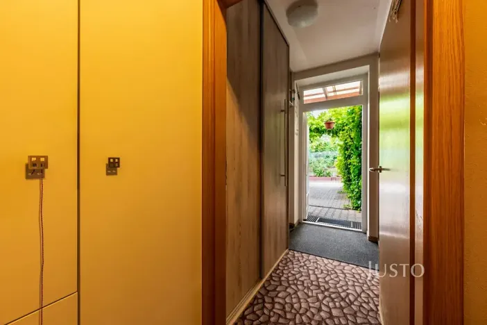 Prodej bytu 1+kk, Šakvice, Hlavní, 31 m2