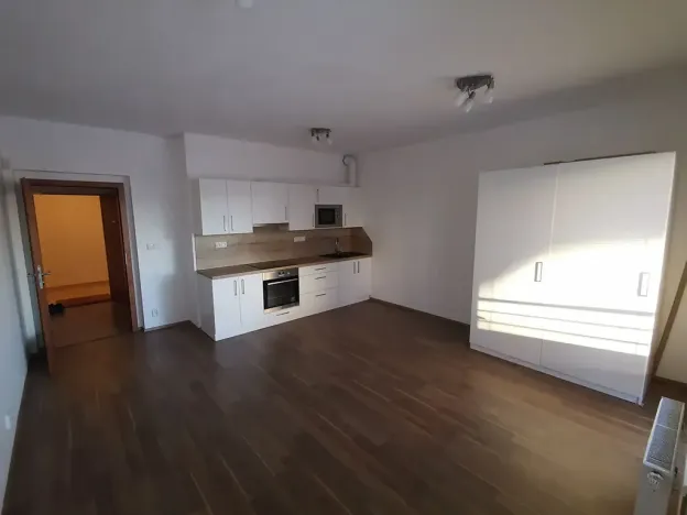 Pronájem bytu 1+kk, Praha - Letňany, Pavla Beneše, 36 m2