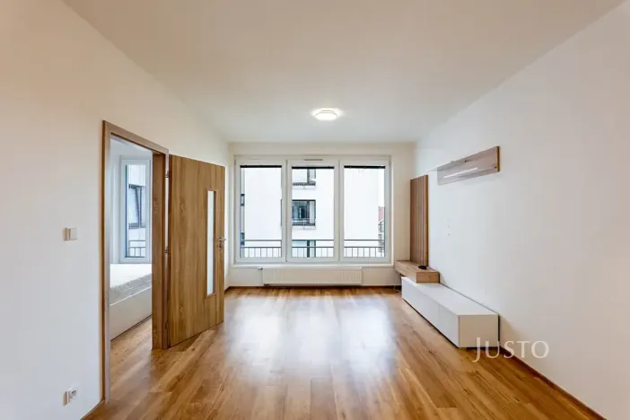 Pronájem bytu 2+kk, Praha - Modřany, Soukalova, 55 m2