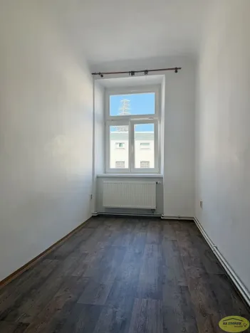 Pronájem bytu 2+1, Kroměříž, Riegrovo náměstí, 92 m2