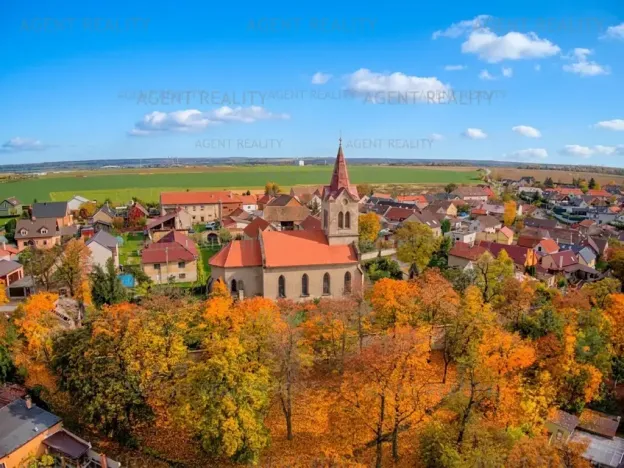 Prodej pozemku pro bydlení, Slaný, 932 m2