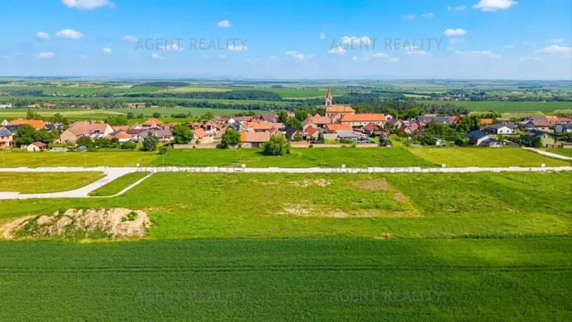Prodej pozemku pro bydlení, Slaný, 800 m2