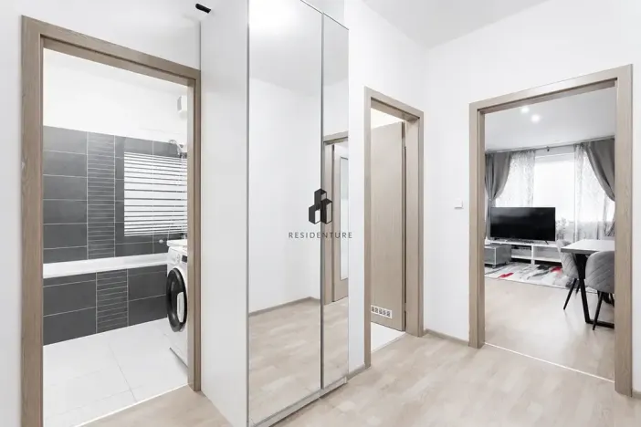 Pronájem bytu 3+kk, Praha - Kamýk, Mariánská, 70 m2