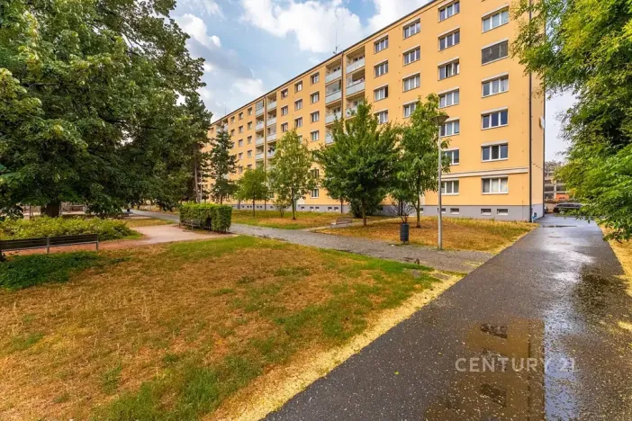 Pronájem bytu 1+1, Praha - Libeň, náměstí Na Balabence, 33 m2